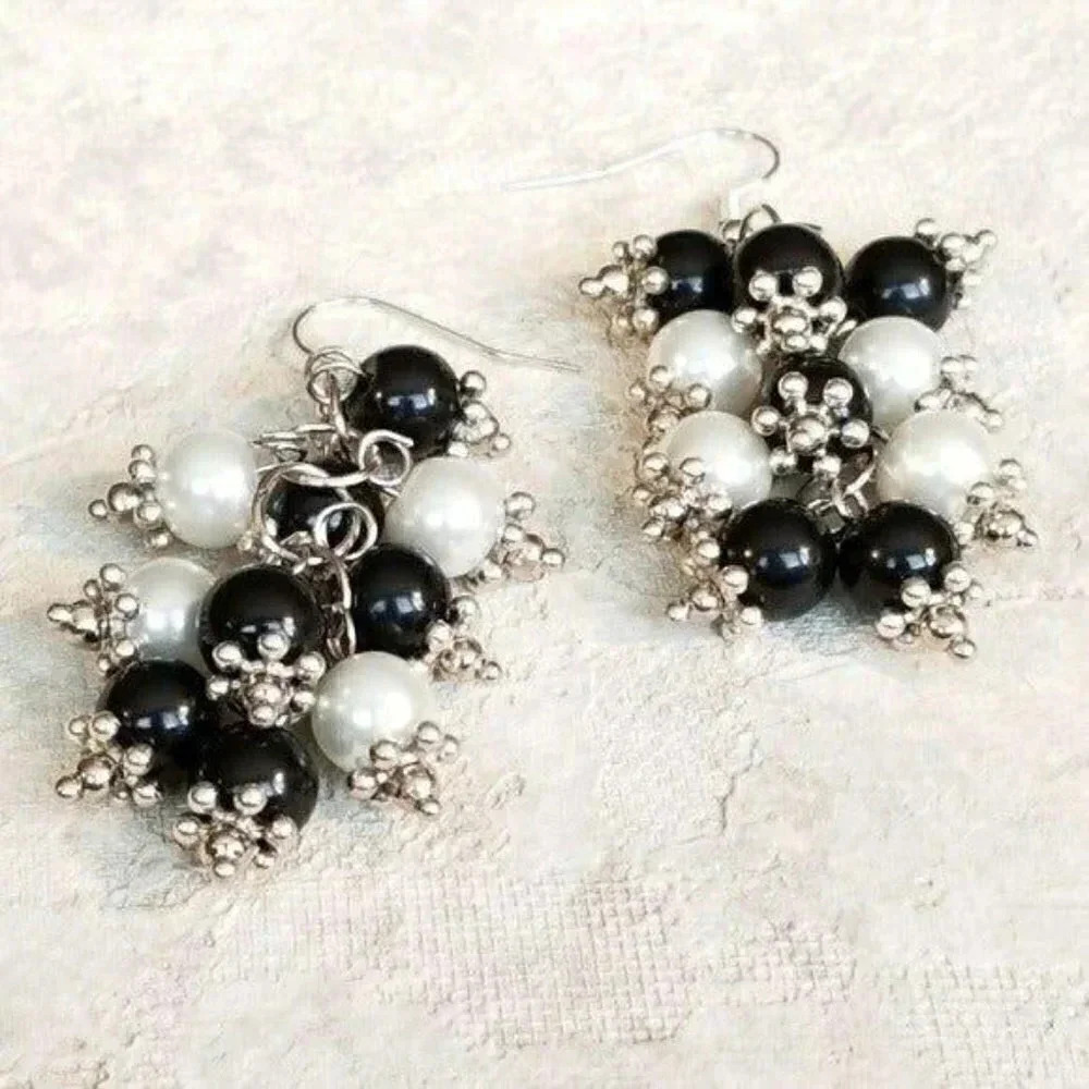 Fancy Glass Grape Cluster Earrings Black White - Picture 3 of 6